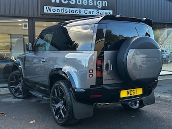 Used Land Rover Defender 2023 for sale - 76485654: Photo