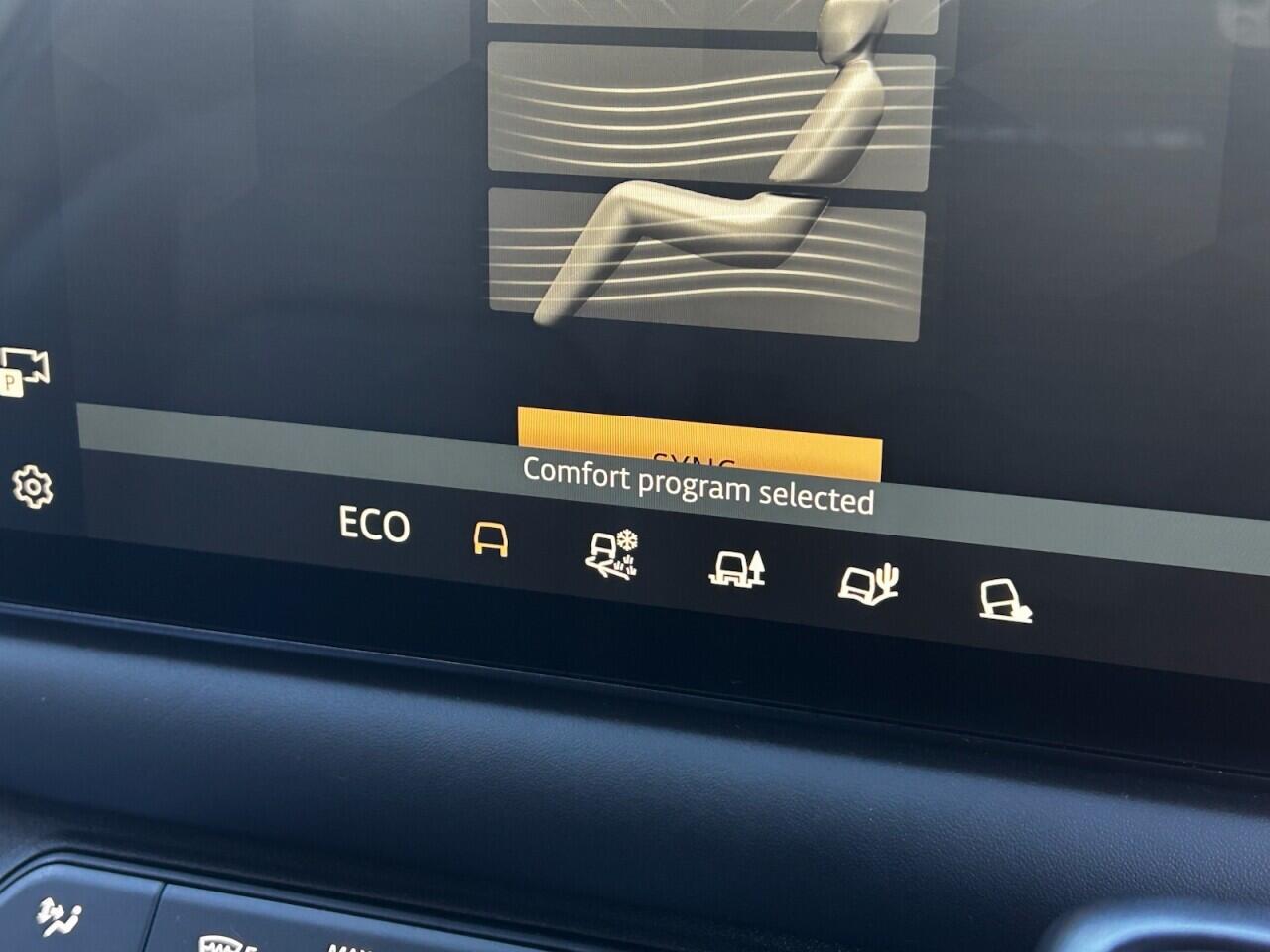 Used Land Rover Defender 2023 for sale - 76485654: Photo 44