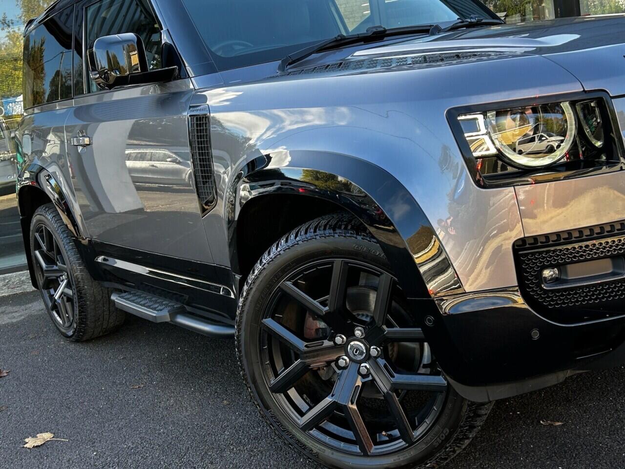 Used Land Rover Defender 2023 for sale - 76485654: Photo 6