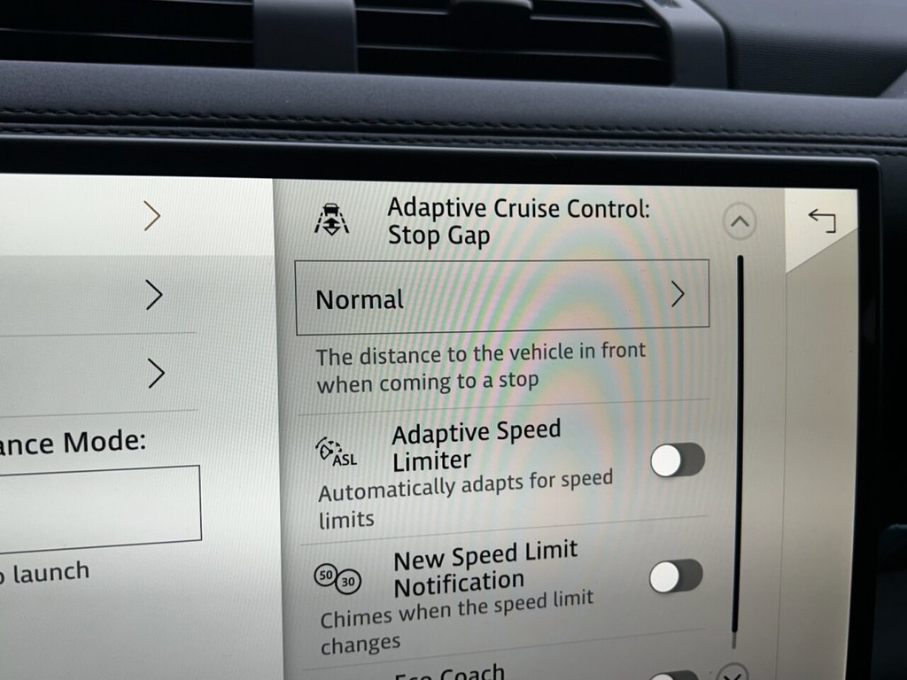 Used Land Rover Defender 90 2025 for sale - 77001016: Photo 43