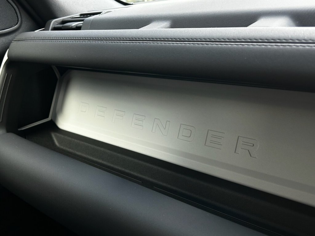 Used Land Rover Defender 2025 for sale - 77356606: Photo 49