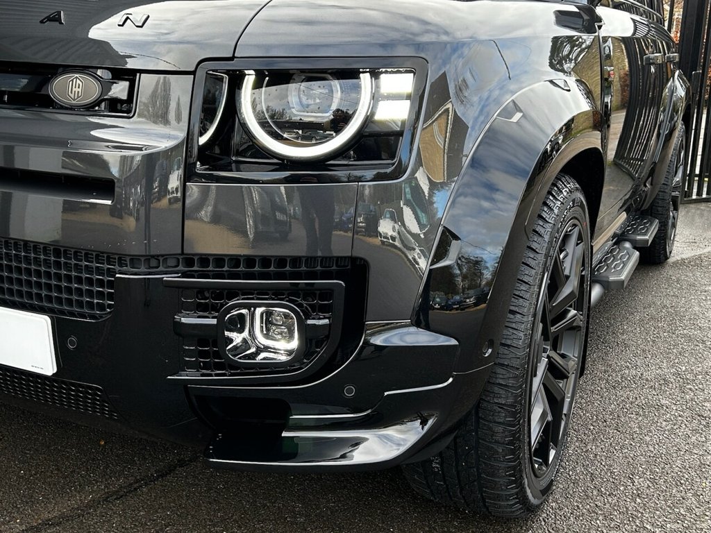 Used Land Rover Defender 2025 for sale - 77356606: Photo 9