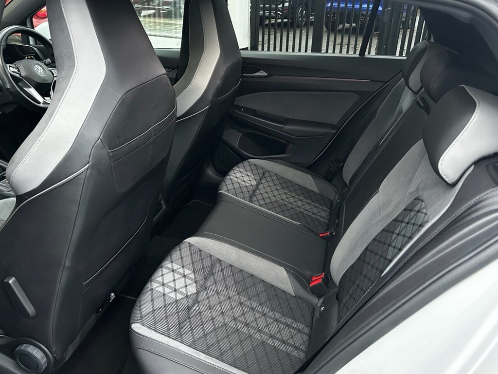 Used Volkswagen Golf 2021 for sale - 77000998: Photo 29