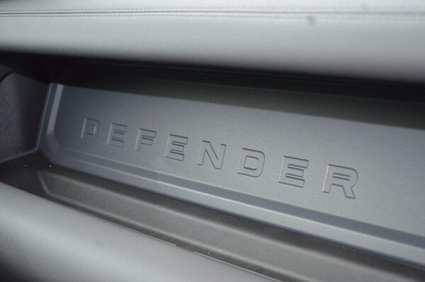 Used Land Rover Defender for sale - 75562834: Photo 24