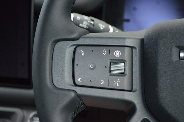 Used Land Rover Defender for sale - 75562834: Photo 30