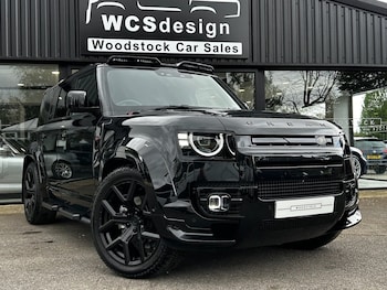 Used Land Rover Defender 110 2025 for sale - 78288596: Photo