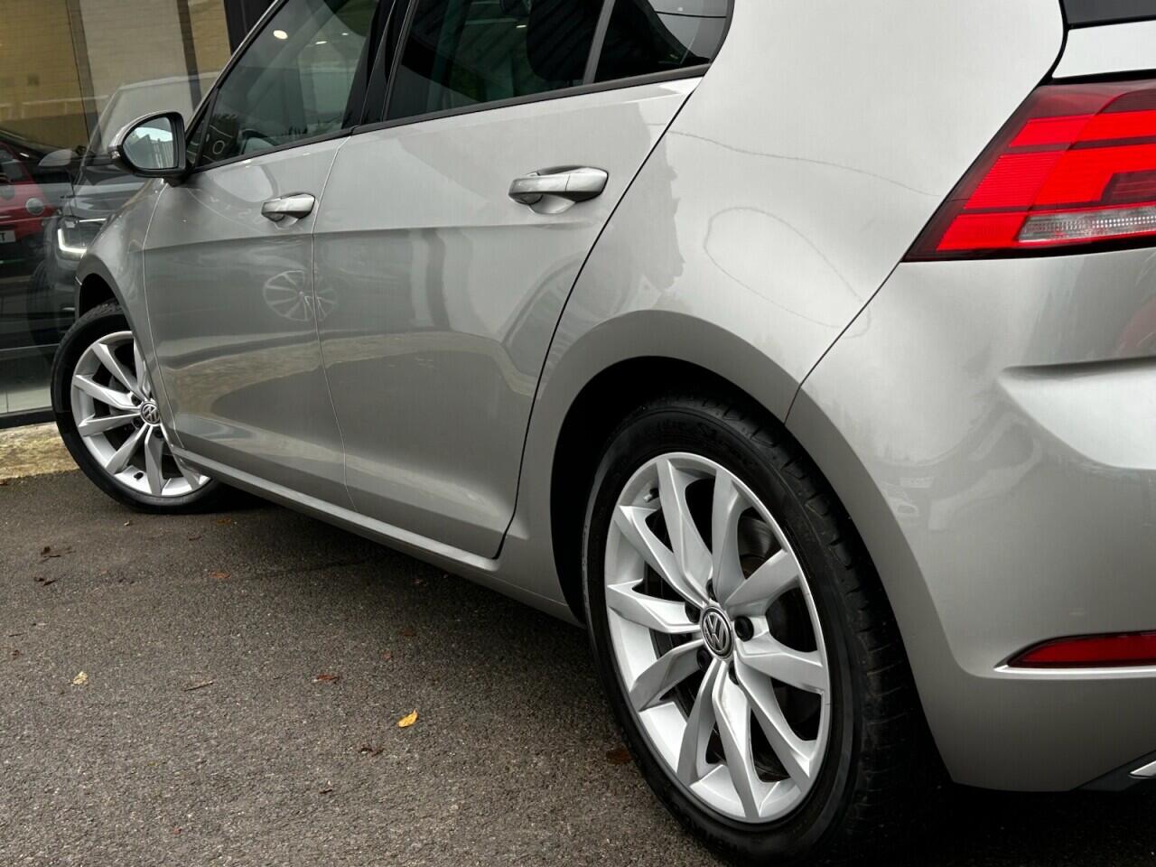 Used Volkswagen Golf 2020 for sale - 76550497: Photo 13