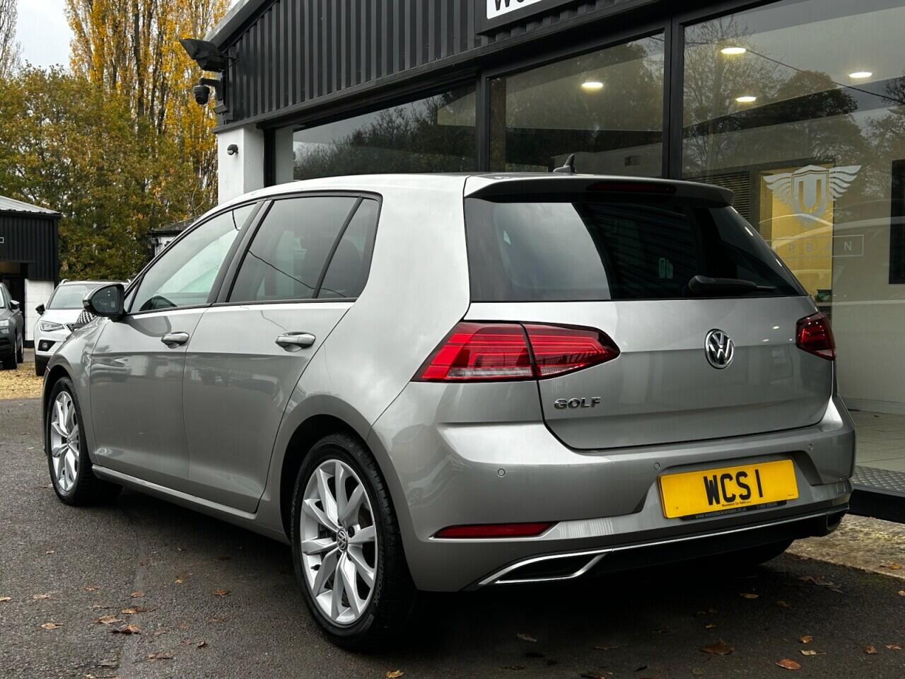 Used Volkswagen Golf 2020 for sale - 76550497: Photo 15