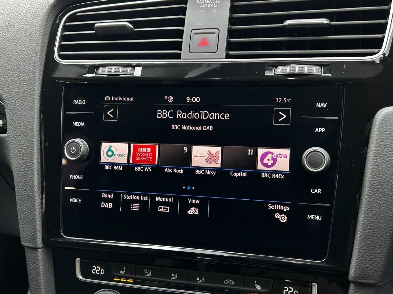 Used Volkswagen Golf 2020 for sale - 76550497: Photo 32