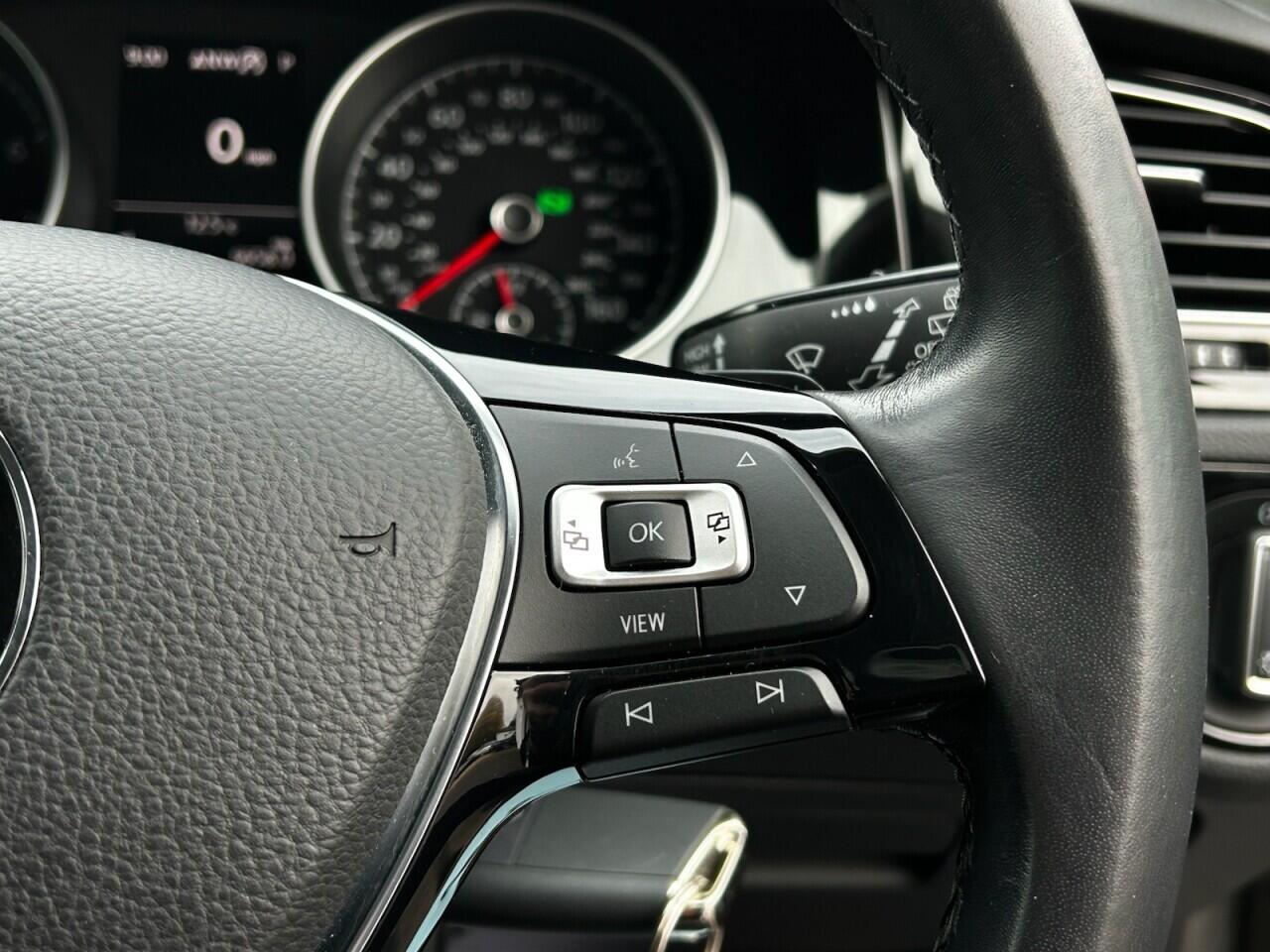 Used Volkswagen Golf 2020 for sale - 76550497: Photo 38