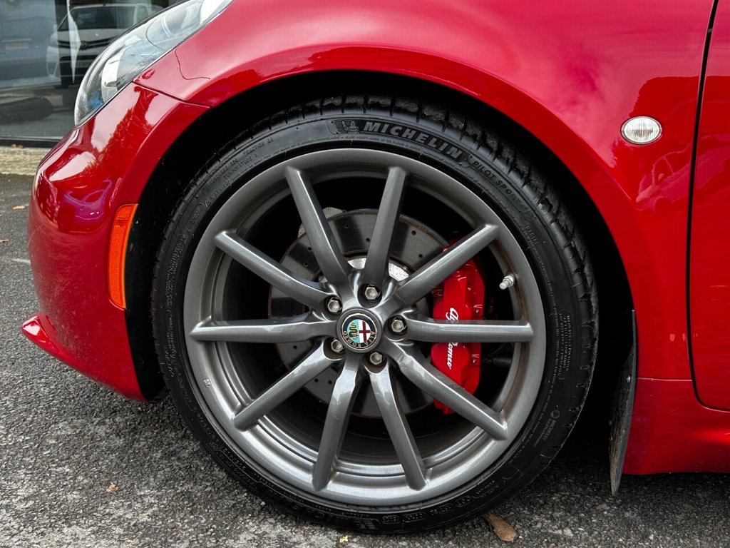 Used Alfa Romeo 4C 2017 for sale - 77000994: Photo 19