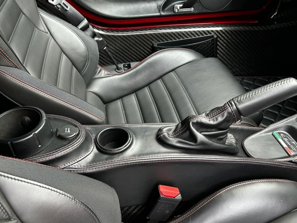 Used Alfa Romeo 4C 2017 for sale - 77000994: Photo 27