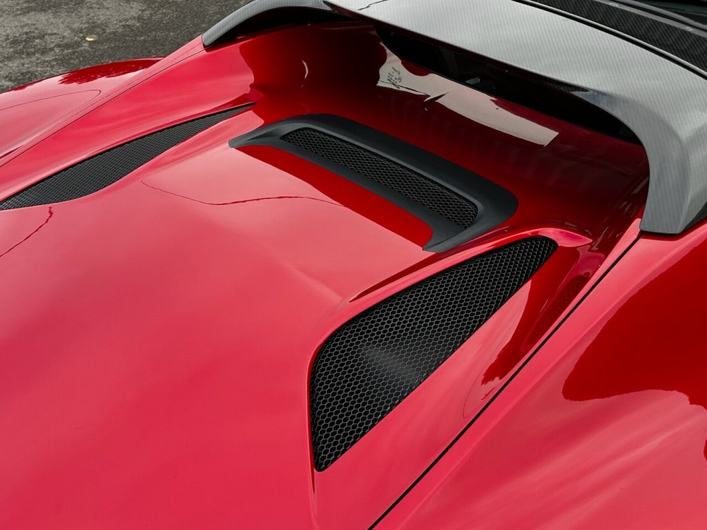 Used Alfa Romeo 4C 2017 for sale - 77000994: Photo 37