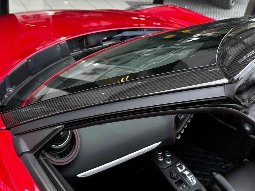 Used Alfa Romeo 4C 2017 for sale - 77000994: Photo 38