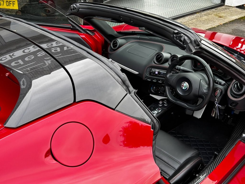 Used Alfa Romeo 4C 2017 for sale - 77000994: Photo 39