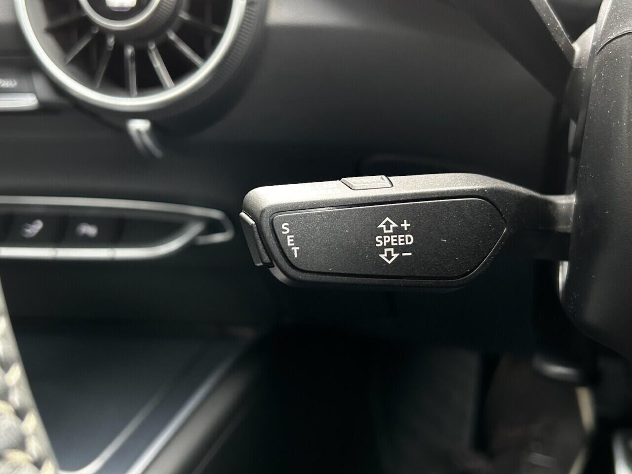 Used Audi TT 2017 for sale - 76965169: Photo 35