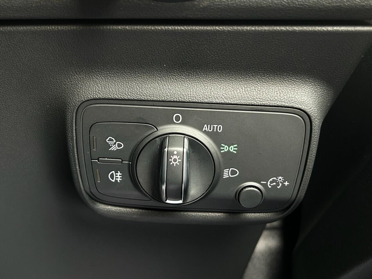 Used Audi TT 2017 for sale - 76965169: Photo 42