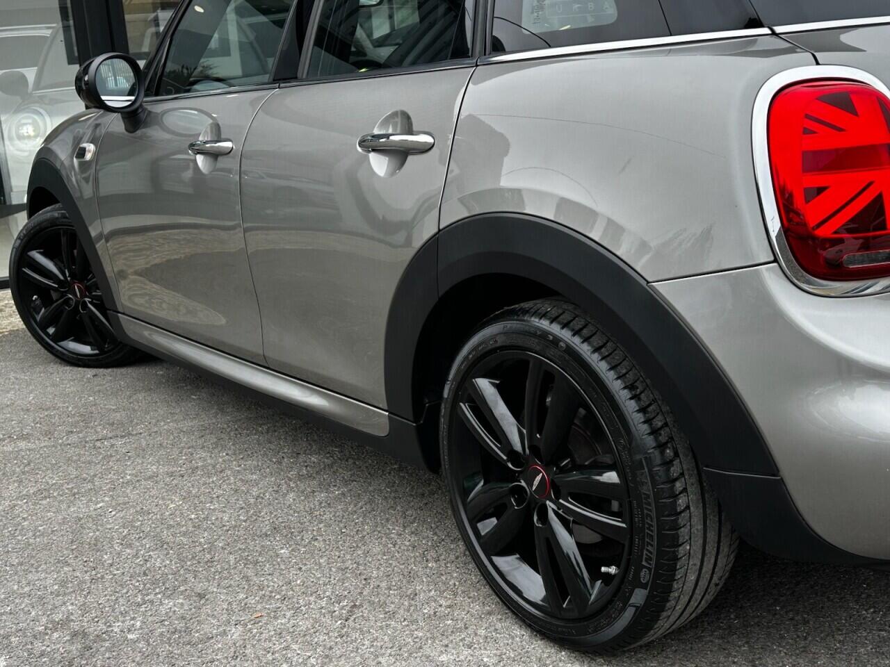 Used MINI Hatch 2019 for sale - 76336930: Photo 12