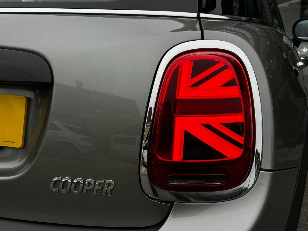 Used MINI Hatch 2019 for sale - 76336930: Photo 15