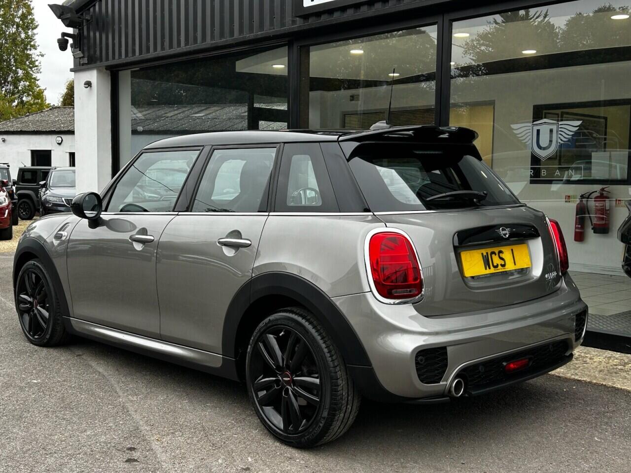 Used MINI Hatch 2019 for sale - 76336930: Photo 17
