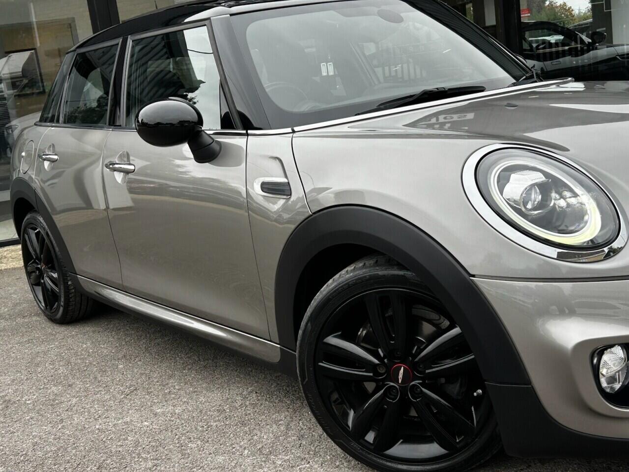 Used MINI Hatch 2019 for sale - 76336930: Photo 6