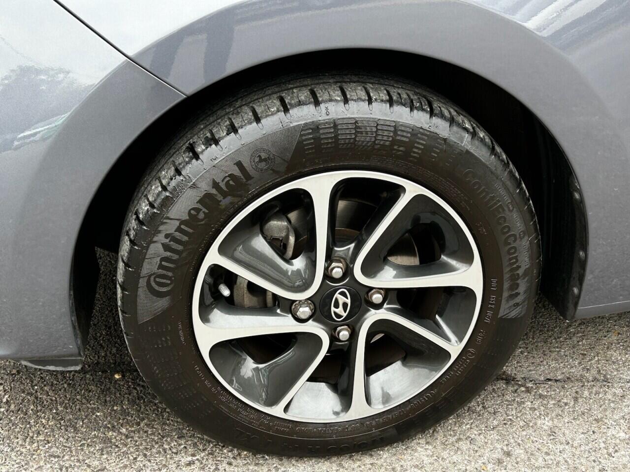 Used Hyundai i10 2018 for sale - 76336367: Photo 13