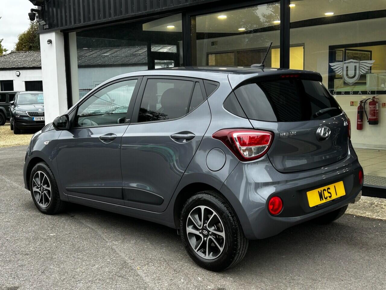 Used Hyundai i10 2018 for sale - 76336367: Photo 17