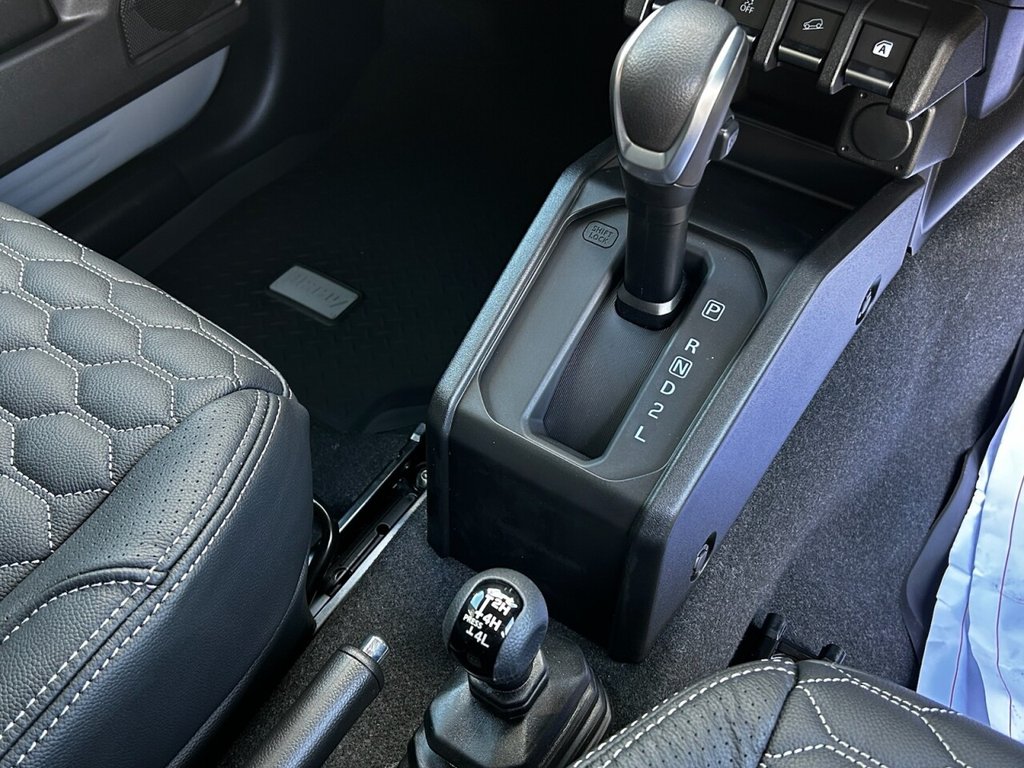 Used Suzuki Jimny 2025 for sale - 77001012: Photo 36