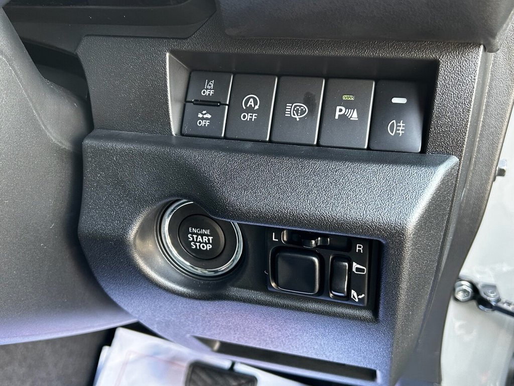 Used Suzuki Jimny 2025 for sale - 77001012: Photo 40