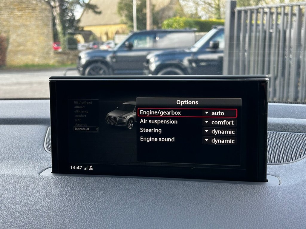 Used Audi Q7 2017 for sale - 77437267: Photo 36