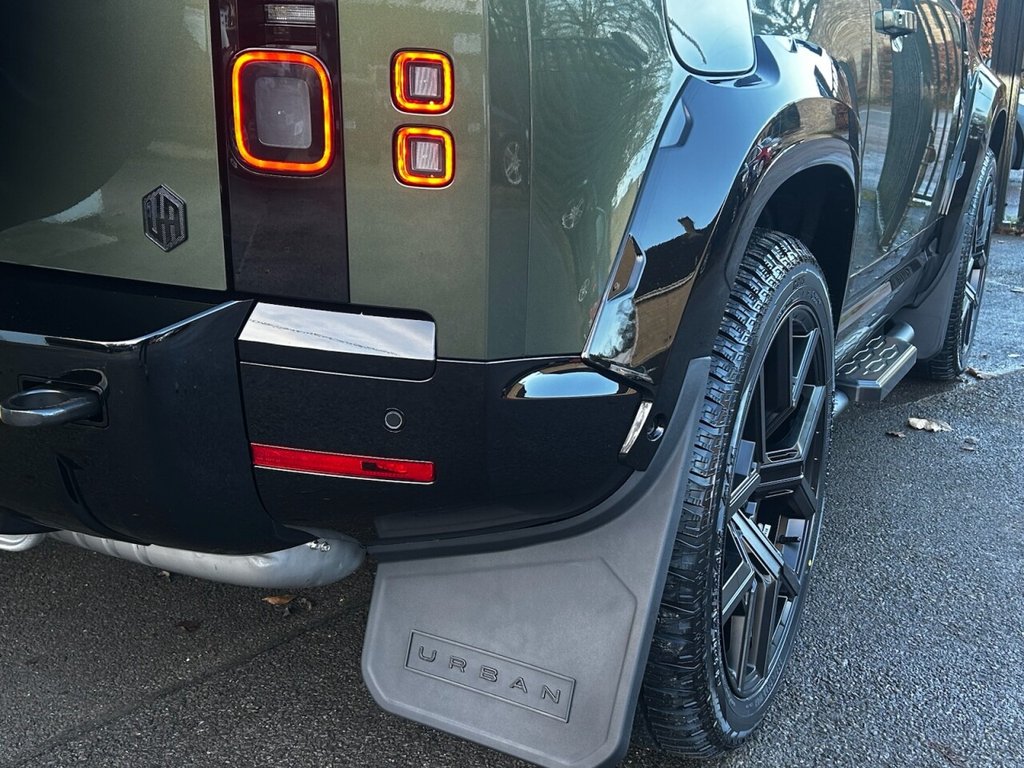 Used Land Rover Defender 90 2025 for sale - 77001009: Photo 27