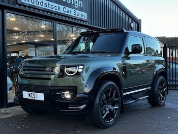 Used Land Rover Defender 90 2025 for sale - 77001009: Photo