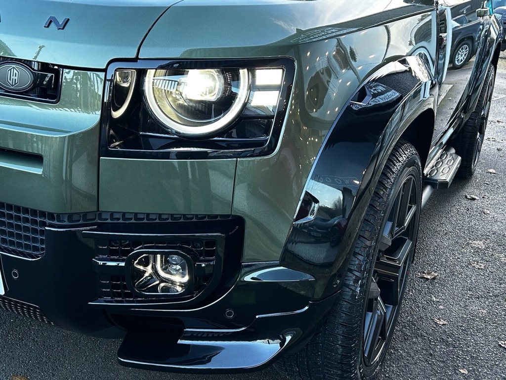 Used Land Rover Defender 90 2025 for sale - 77001009: Photo 9