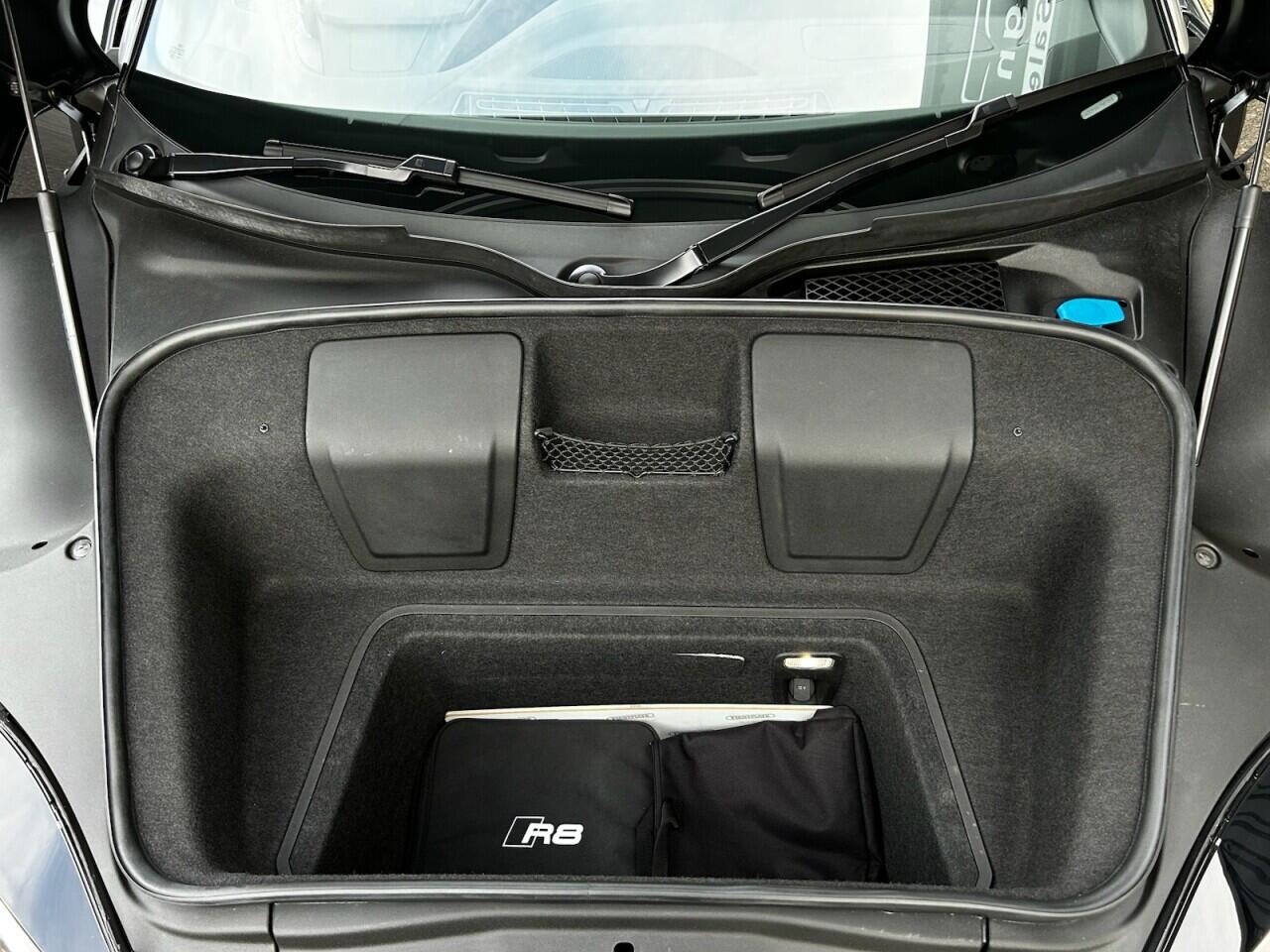 Used Audi R8 2019 for sale - 76899380: Photo 40