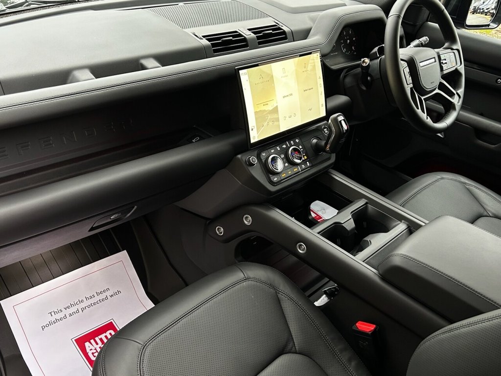 Used Land Rover Defender 2025 for sale - 77007642: Photo 27