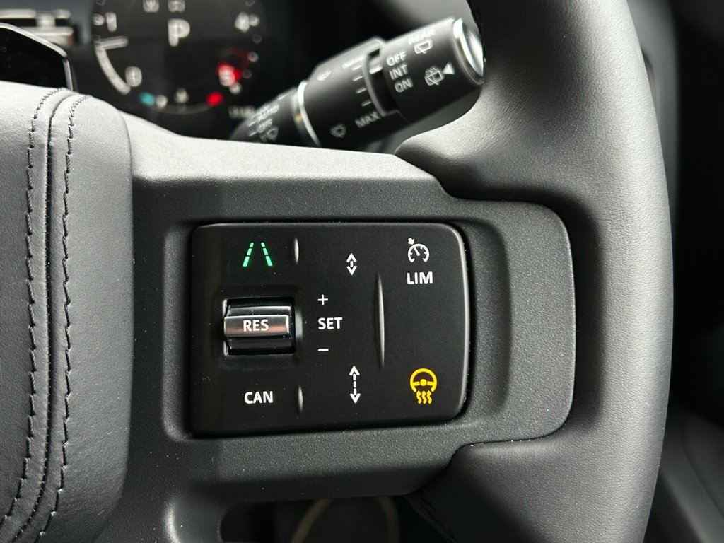 Used Land Rover Defender 2025 for sale - 77007642: Photo 47