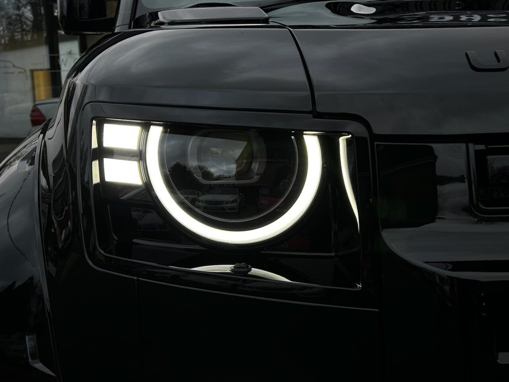 Used Land Rover Defender 2025 for sale - 77007642: Photo 8