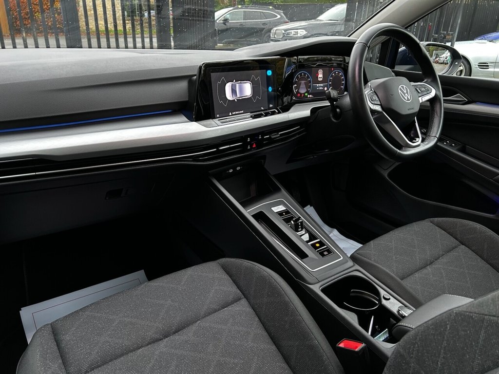 Used Volkswagen Golf 2024 for sale - 77001000: Photo 20