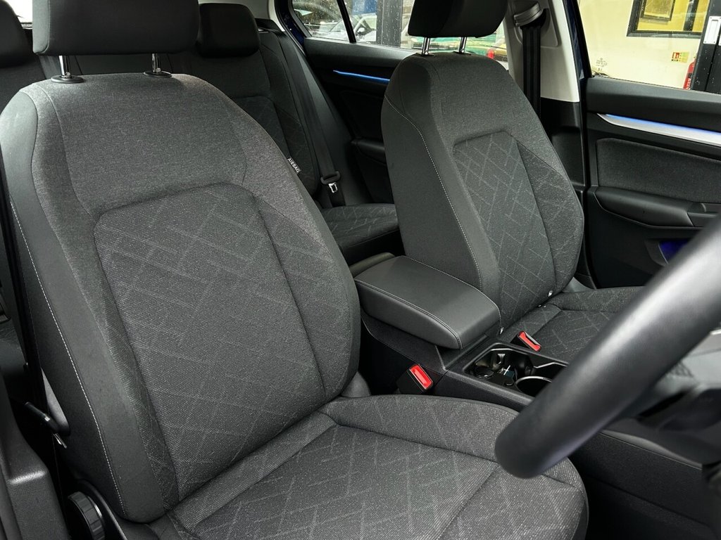 Used Volkswagen Golf 2024 for sale - 77001000: Photo 21