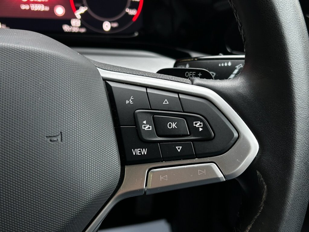 Used Volkswagen Golf 2024 for sale - 77001000: Photo 40