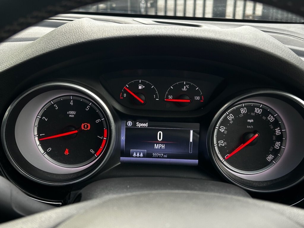Used Vauxhall Astra 2017 for sale - 77001015: Photo 35