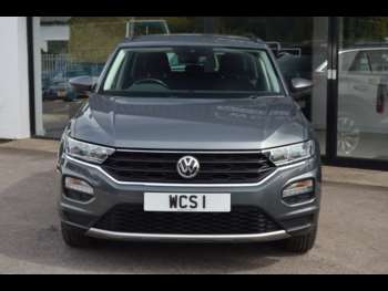 Used Volkswagen T-Roc 2018 for sale - 75082189: Photo