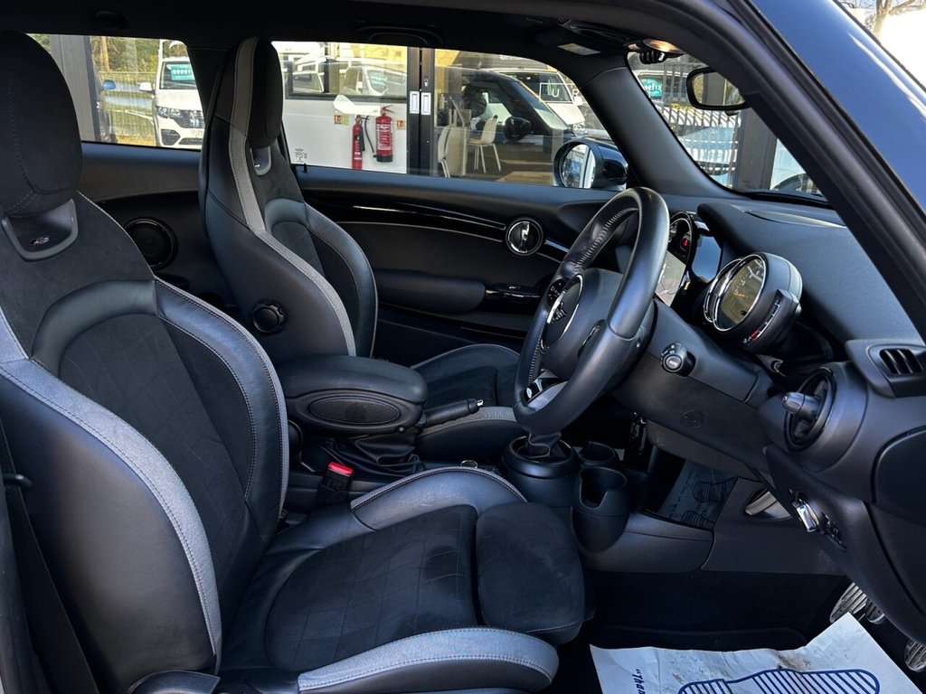 Used MINI Hatch 2022 for sale - 77558129: Photo 21