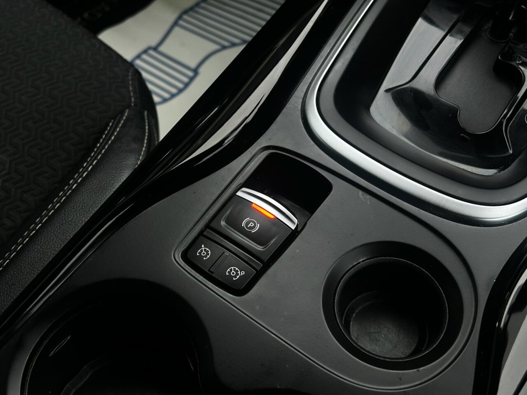 Used Renault Kadjar 2018 for sale - 77001008: Photo 37