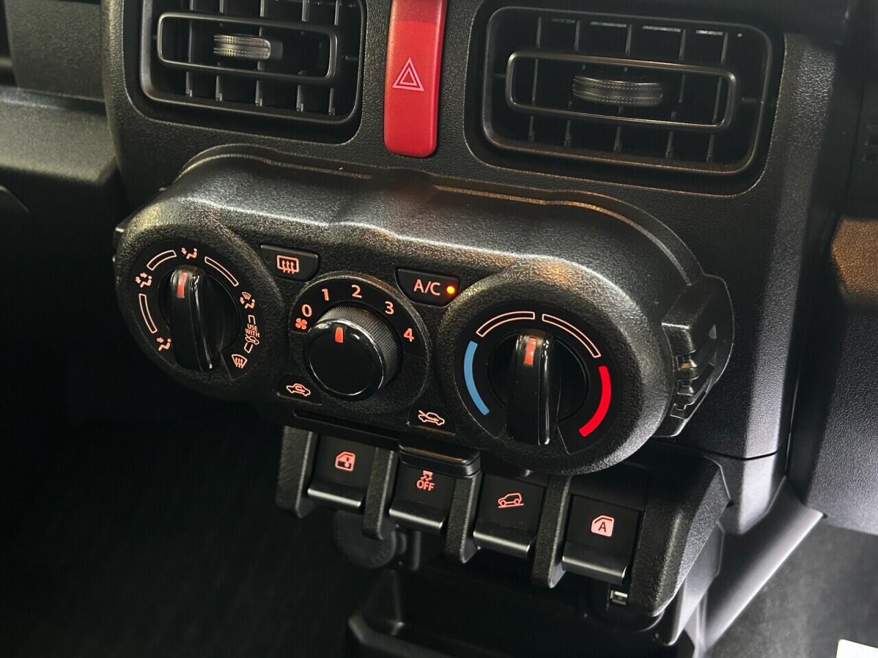 Used Suzuki Jimny 2024 for sale - 76823907: Photo 31