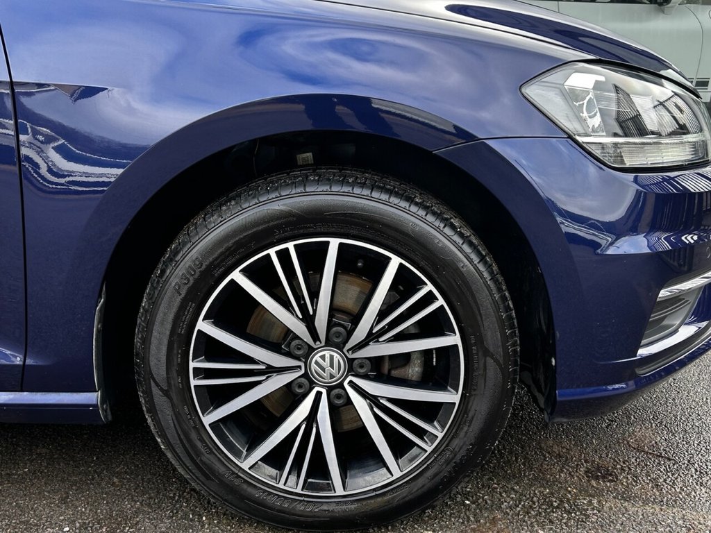 Used Volkswagen Golf 2017 for sale - 77520692: Photo 11