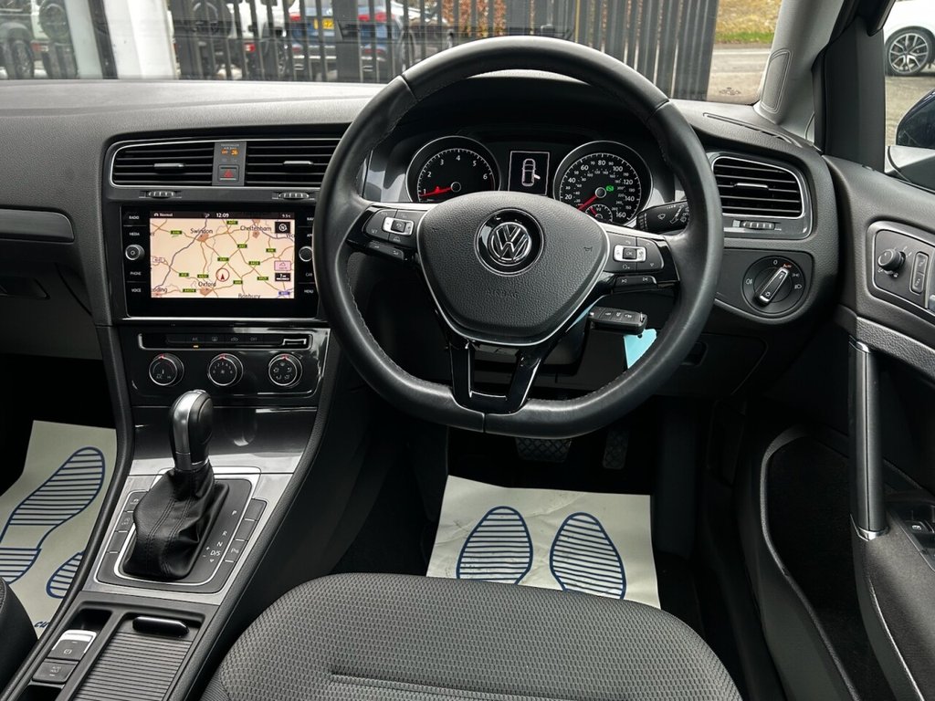 Used Volkswagen Golf 2017 for sale - 77520692: Photo 21