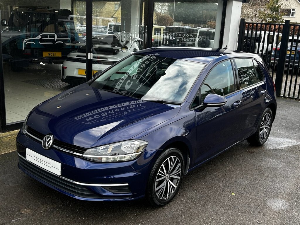 Used Volkswagen Golf 2017 for sale - 77520692: Photo 4