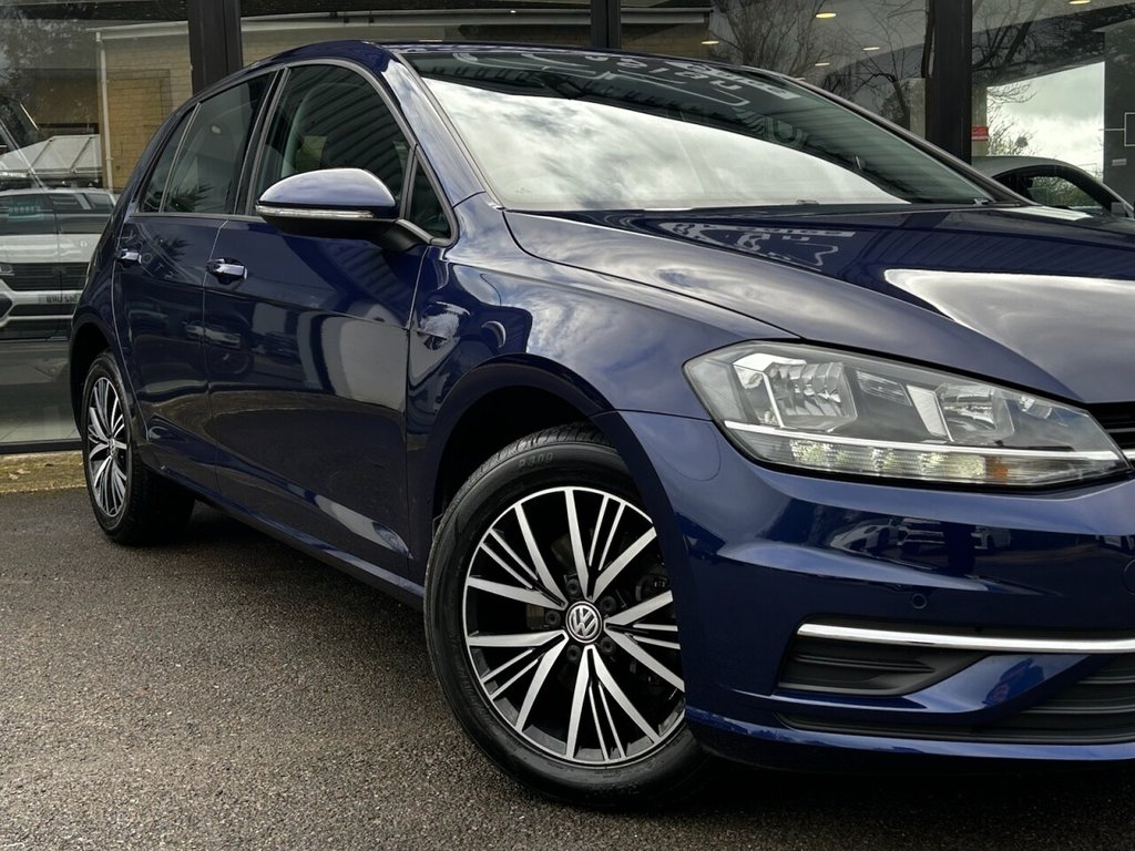 Used Volkswagen Golf 2017 for sale - 77520692: Photo 9