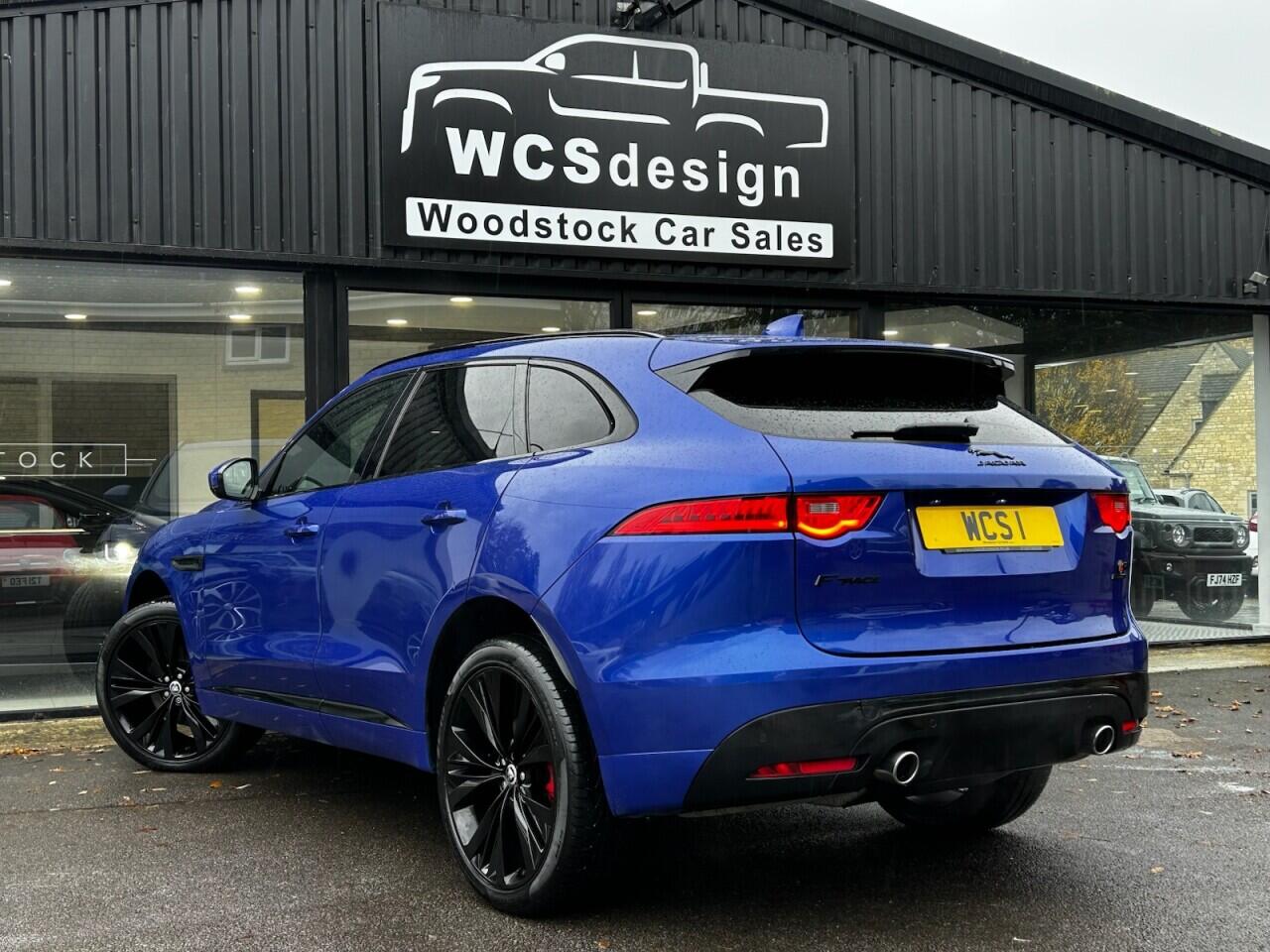 Used Jaguar F-Pace 2017 for sale - 76549210: Photo 2